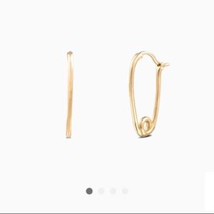 14k solid gold safety pin earrings - NWT